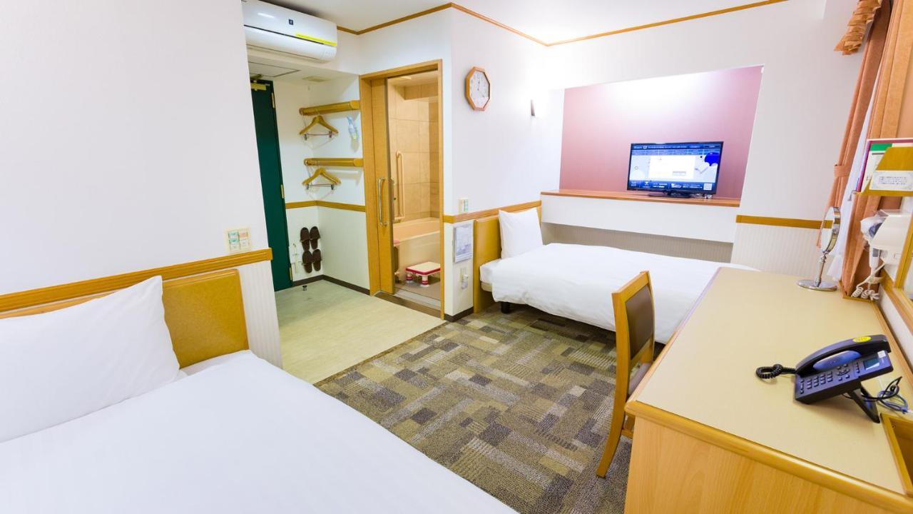 Toyoko Inn Okayama Eki Nishi Guchi Migi Dış mekan fotoğraf