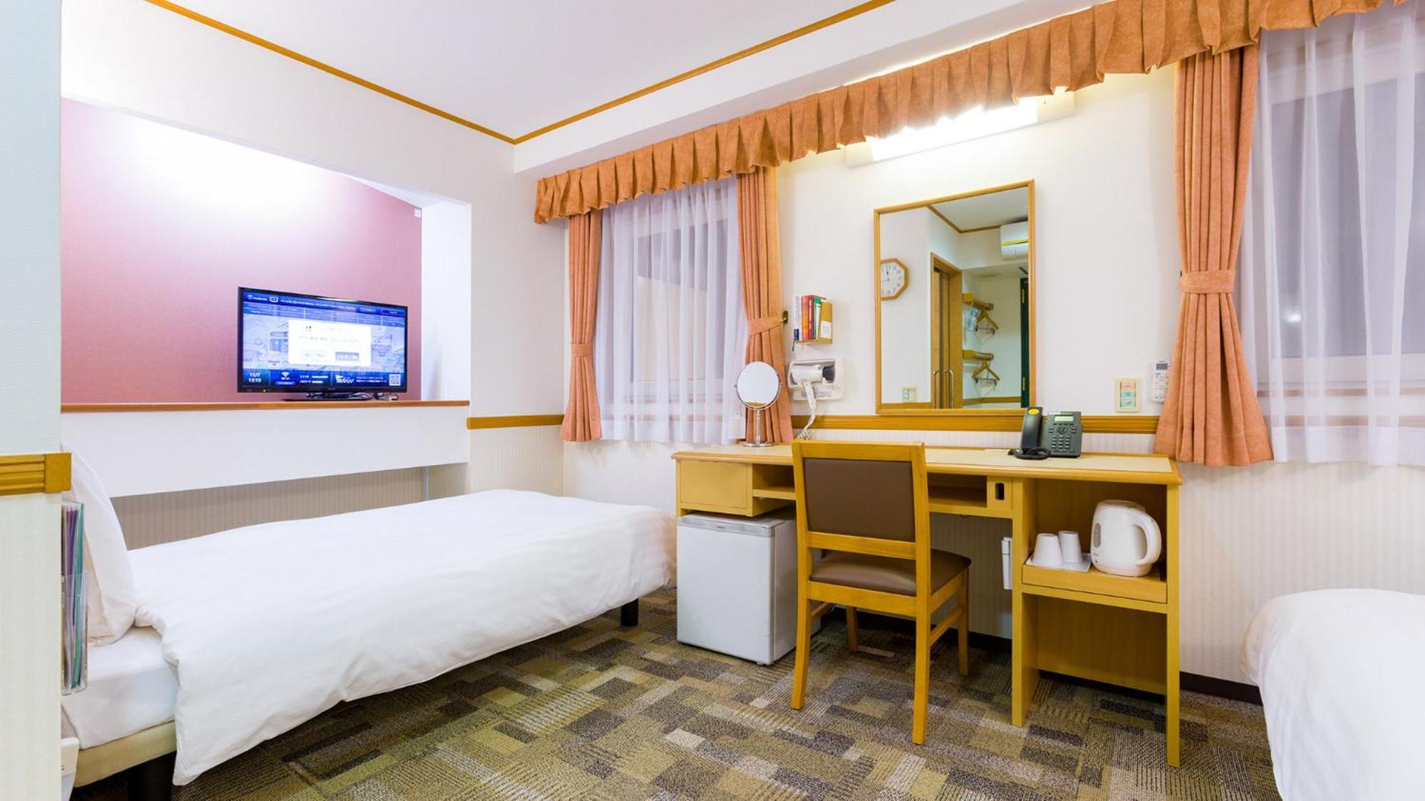 Toyoko Inn Okayama Eki Nishi Guchi Migi Oda fotoğraf